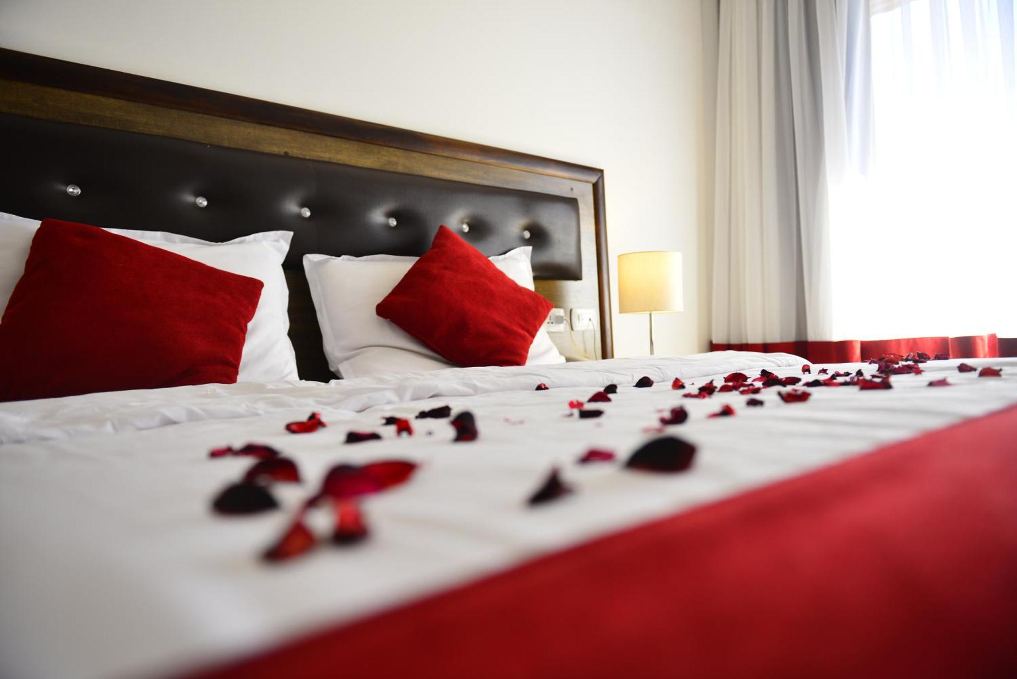 Petra Corner Hotel ภายนอก รูปภาพ
