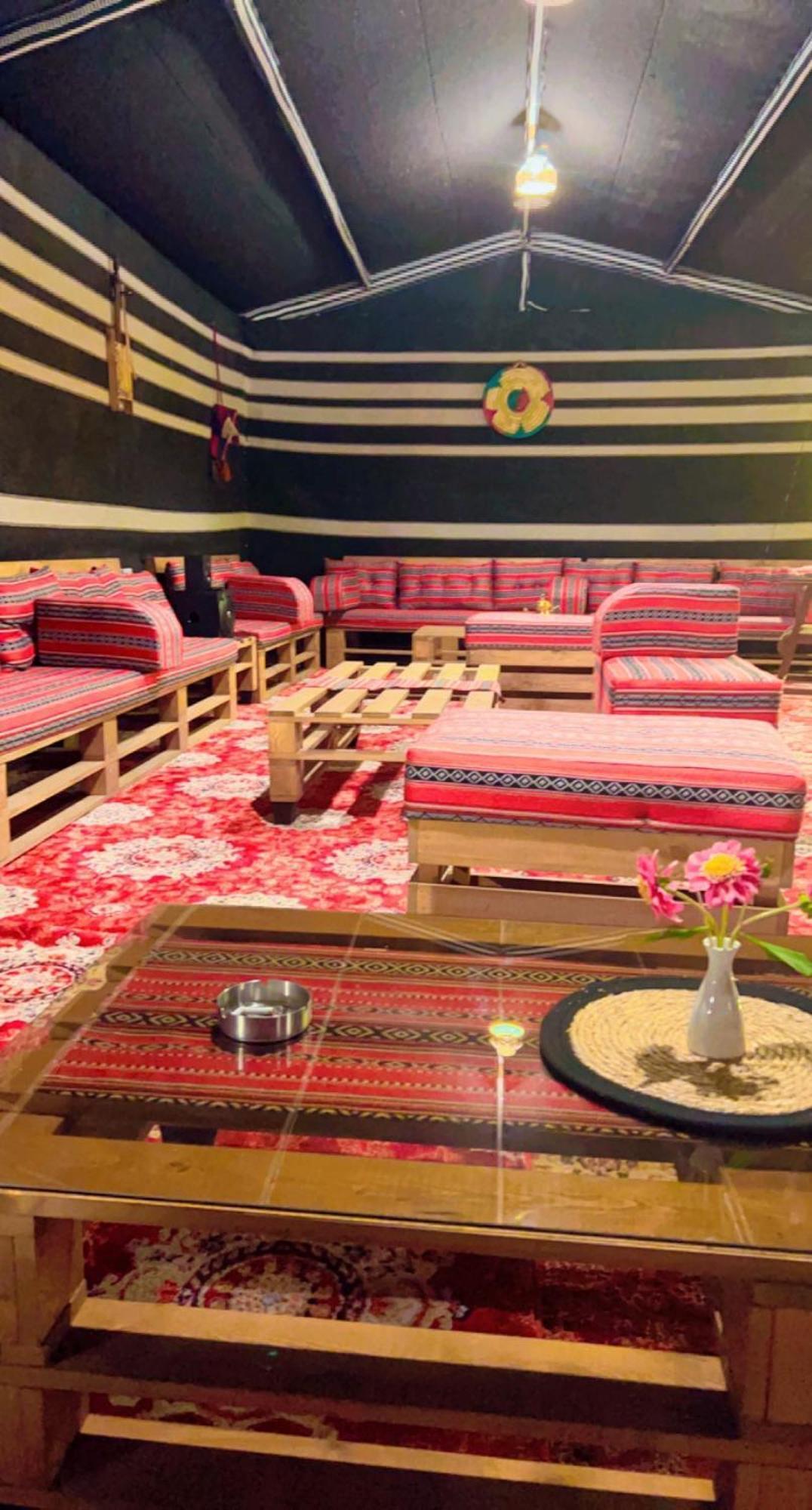 Petra Corner Hotel ภายนอก รูปภาพ